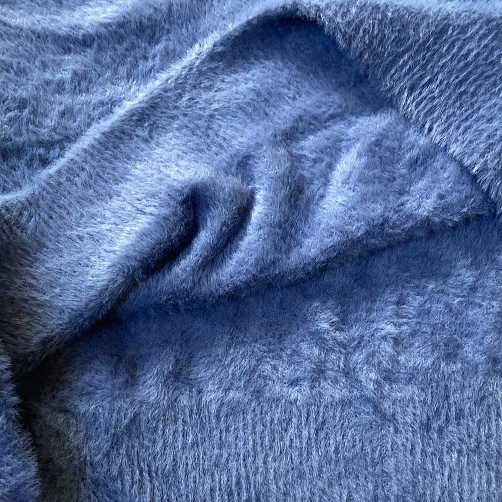 Sweater - Picture 4 of 4